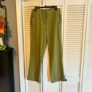 Side‎ Ways Pants SZ LG